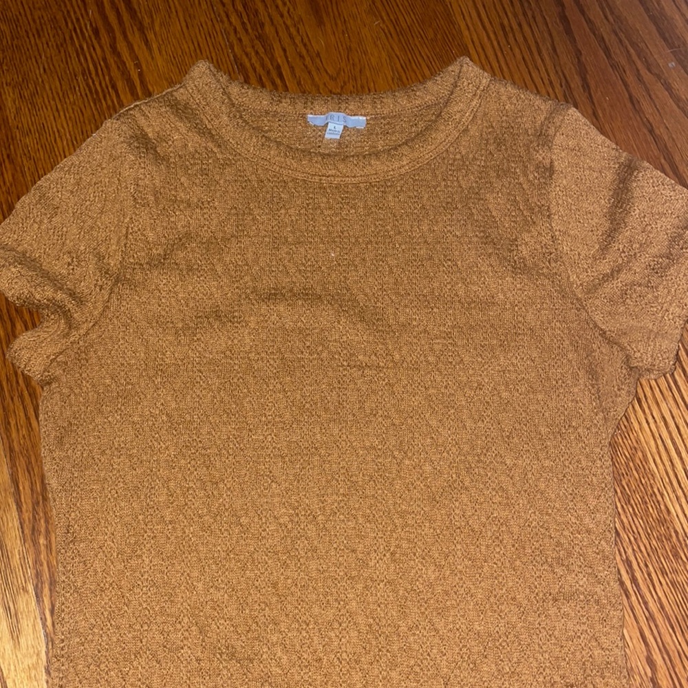 Brown top